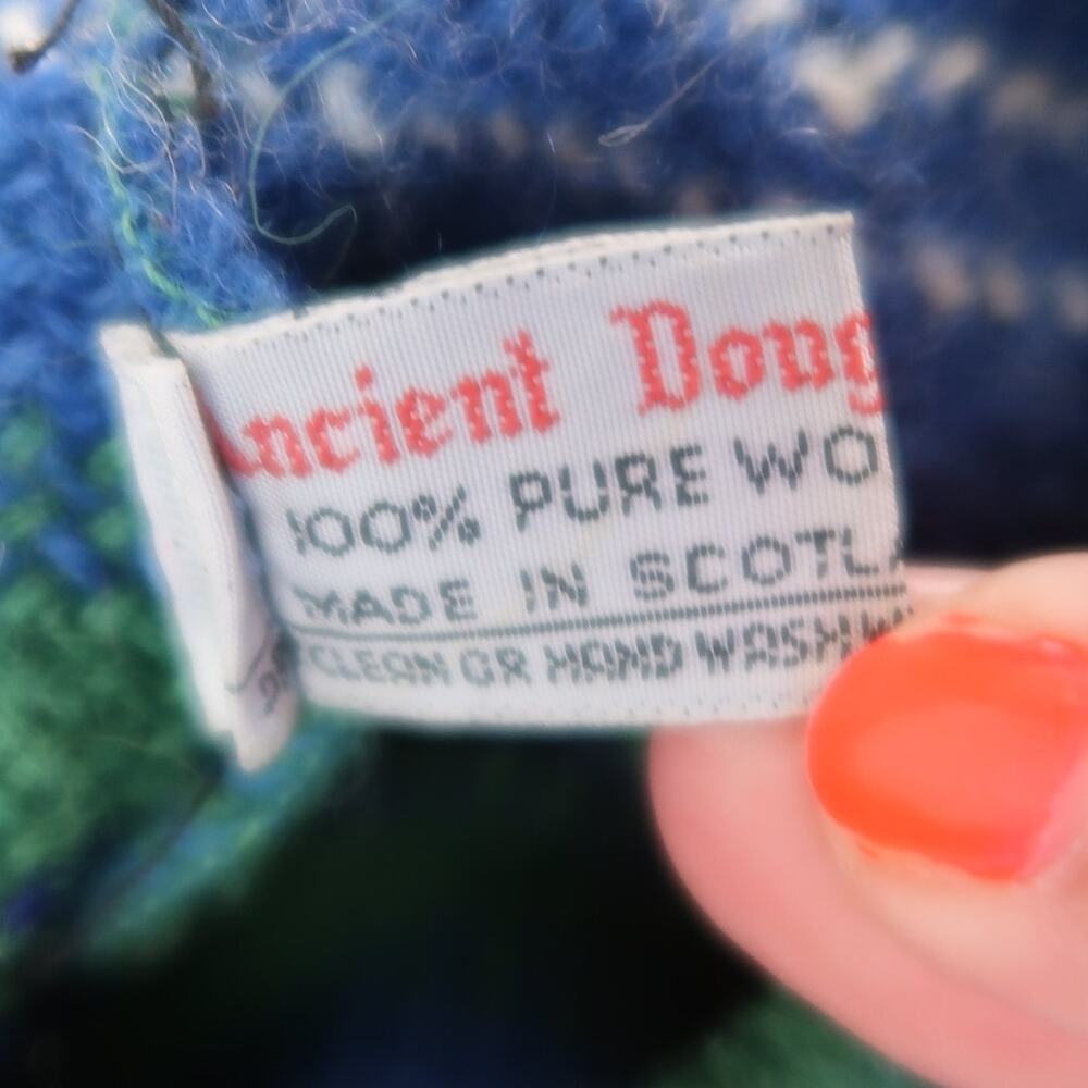 Vintage Ancient Douglas Blue and Green Stripe Wool Beret Hat Bobble Scottish - Picture 6 of 8